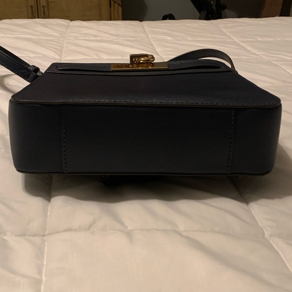 MICHAEL KORS INDIGO BLUE SAFFIANO LEATHER SHOULDER BAG - Picture 10 of 14